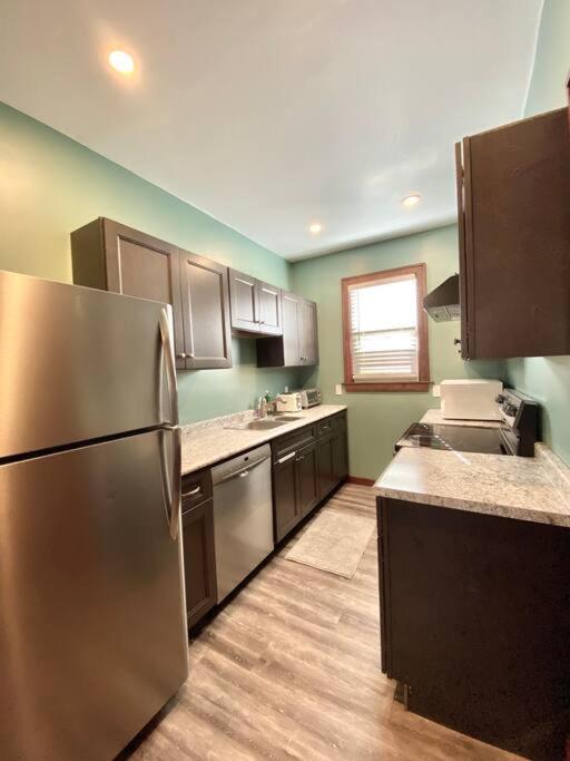 Cozy Suite-Walk To The Falls! Ниагарски водопад Екстериор снимка
