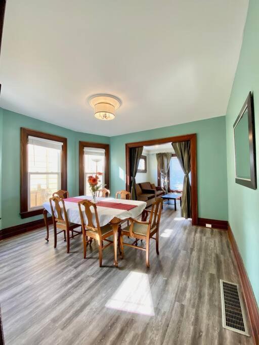 Cozy Suite-Walk To The Falls! Ниагарски водопад Екстериор снимка